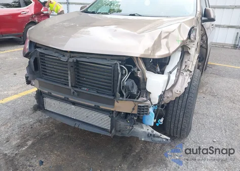 2018 Chevrolet Equinox Lt z USA, uszkodzony, nr VIN 2GNAXSEV3J6169574